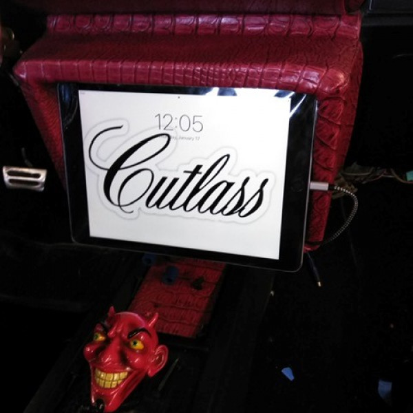 1984Cutlass-2